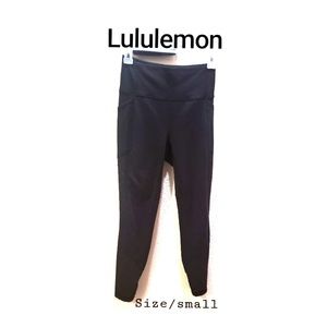 Black Lulu Leggings🖤 (similar to fast & free) 🖤